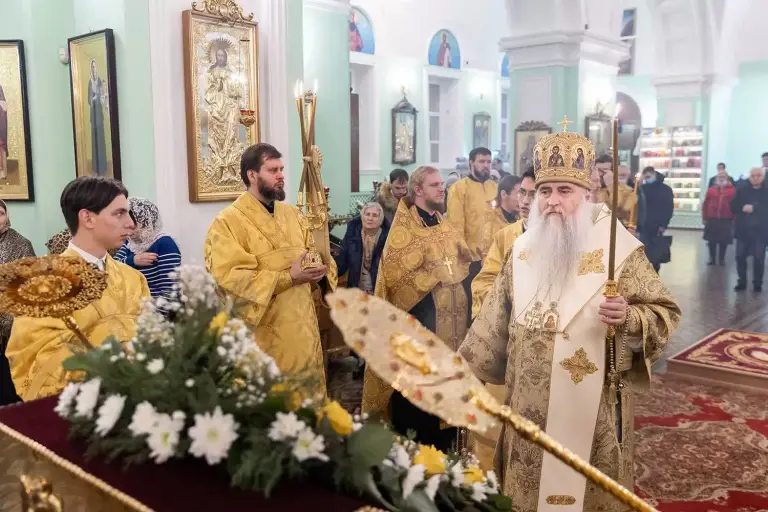 Всенощеное бдение в Воскресенско-Германовском храме Ульяновска