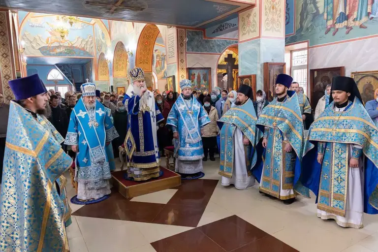 Божественная литургия в Жадовском Казанском мужском монастыре