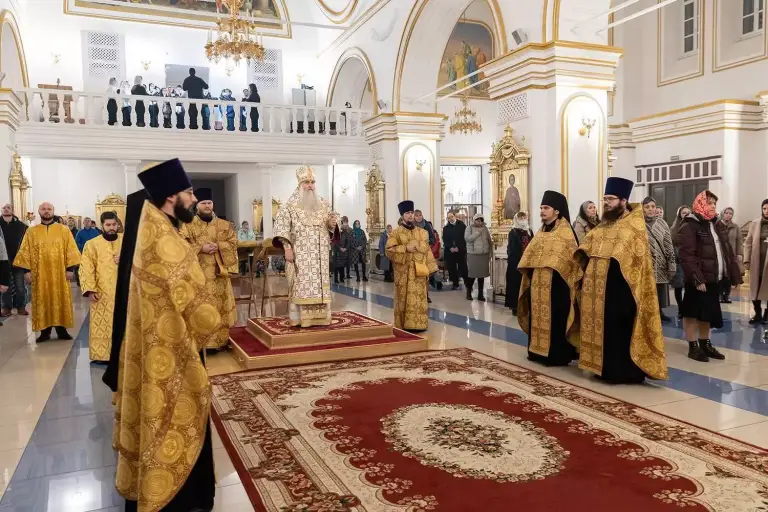 Всенощное бдение в Спасо-Вознесенском кафедральном соборе Ульяновска