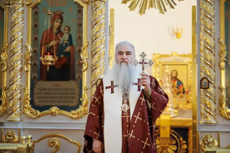 Божественная литургия в Спасо-Вознесенском кафедральном соборе Ульяновска