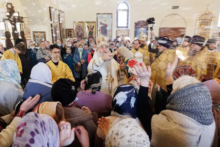Божественная литургия в храме во имя апостола Андрея Первозванного в Ульяновске