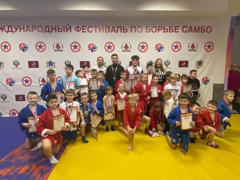 В рамках Регионального этапа XXX Международных Рождественских образовательных чтений прошел турнир по самбо