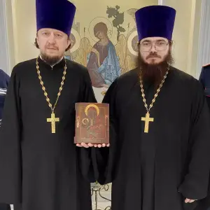 PHOTO-2021-12-14-17-00-43