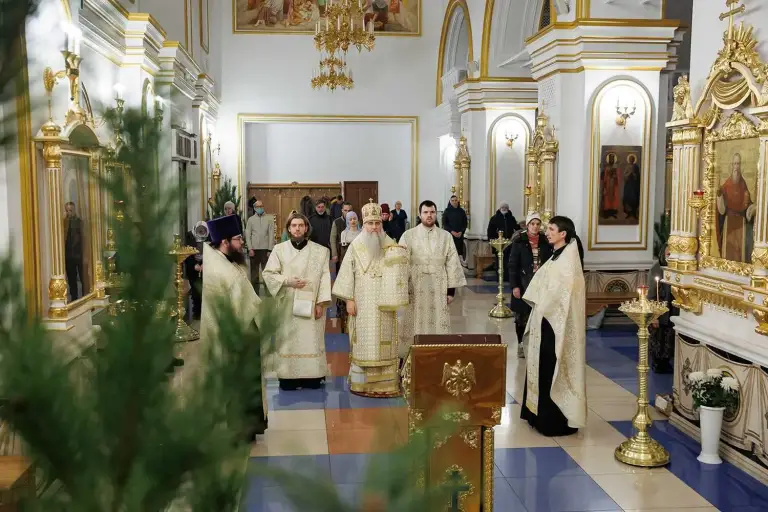 Полиелейное богослужение в Спасо-Вознесенском кафедральном соборе Ульяновска