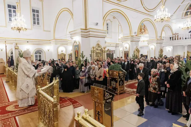 В храмах Симбирской епархии прошли праздничные Рождественские богослужения