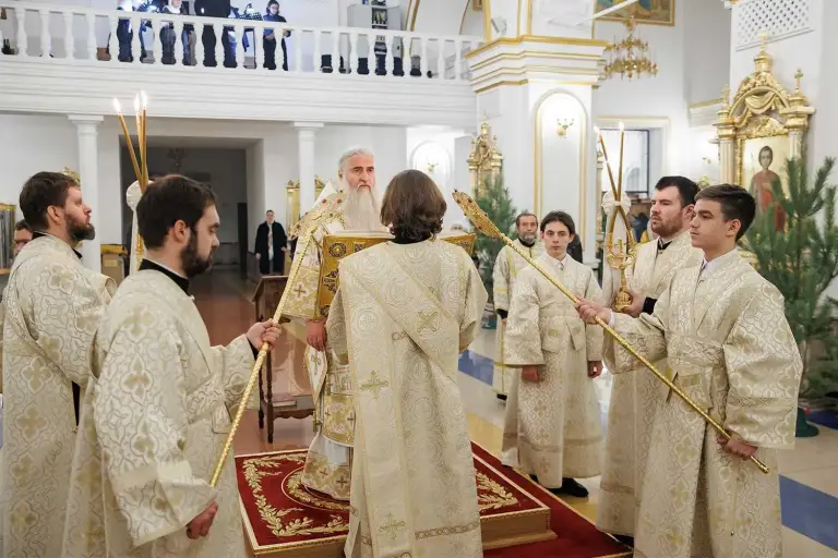 Всенощное бдение в Спасо-Вознесенском кафедральном соборе Ульяновска