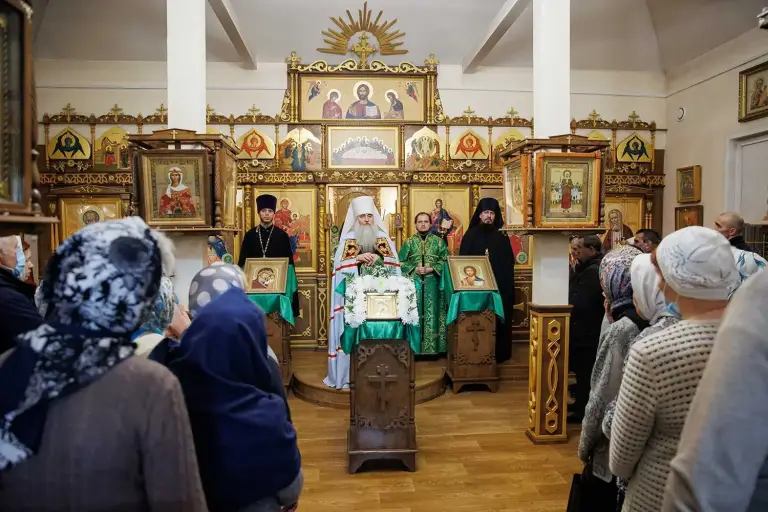 Всенощное бдение в храме во имя преподобного Серафима Саровского в Ульяновске