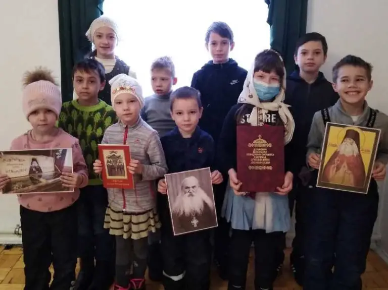 В воскресной школе «Солнышко» прошел открытый урок, посвященный подвигу новомучеников и исповедников Церкви Русской