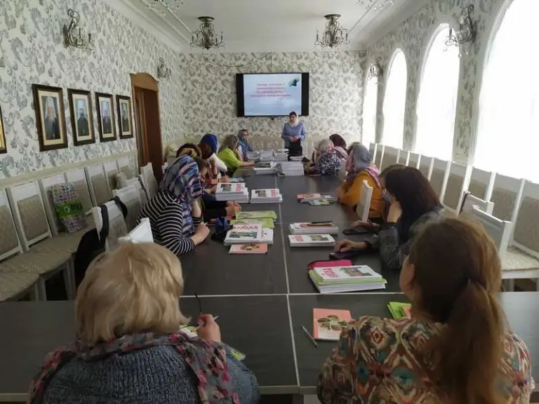 В Спасском монастыре продолжаются занятия для педагогов по вопросам реализации программы «Социокультурные истоки»