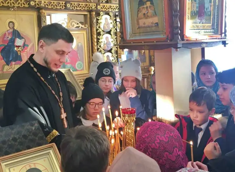 В храме во имя преподобного Серафима Саровского прошел урок по «Основам православной культуры»