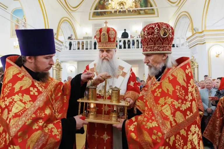 На Пасху в Ульяновск был принесен Благодатный огонь из Иерусалима