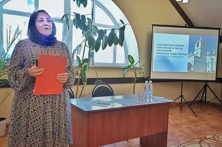 Директор воскресной школы при храме во имя святителя Николая Чудотворца в Ульяновске выступила на семинаре в Мелекесской епархии