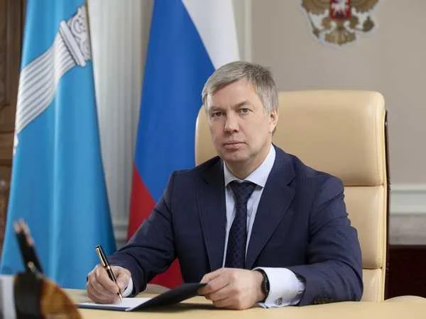 «Со Светлым Христовым Воскресением!». Поздравление А.Ю. Русских