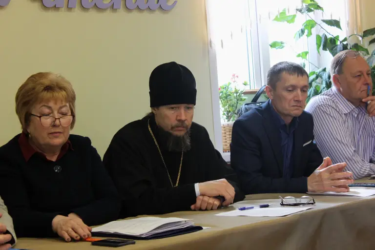 Благочинный принял участие в заседании совета по делам национальностей