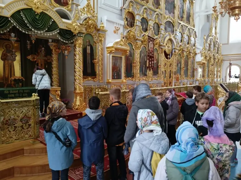 В Спасо-Вознесенском кафедральном соборе прошла экскурсия для школьников