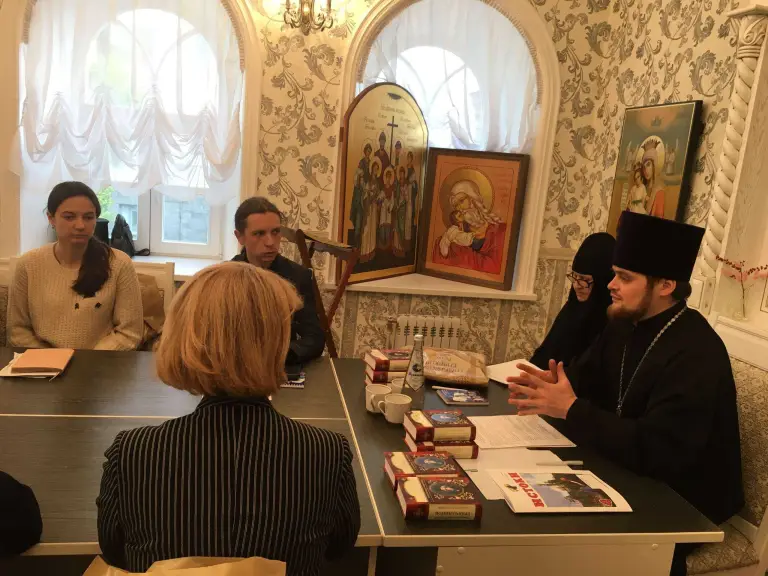 В Спасском женском монастыре прошел семинар для воспитателей летних школьных лагерей