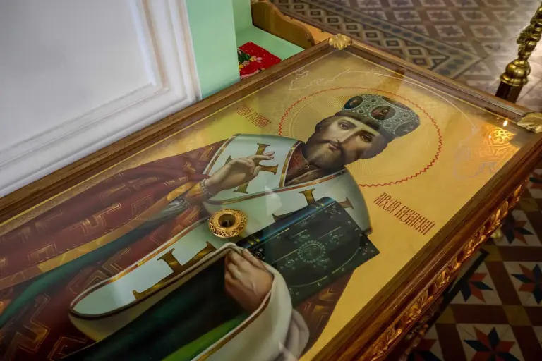 Муж жизни чистой и святой