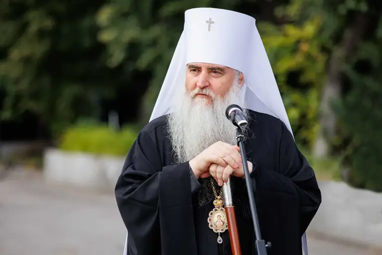 Поздравление Митрополита Симбирского и Новоспасского Лонгина с Днем учителя