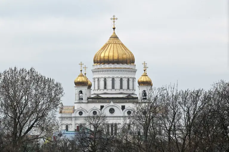 В храмах епархии пройдет денежный сбор для беженцев и пострадавших мирных жителей