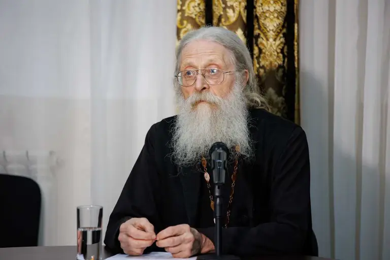 Протоиерей Геннадий Фаст: «Я не помню себя не знающим Христа»