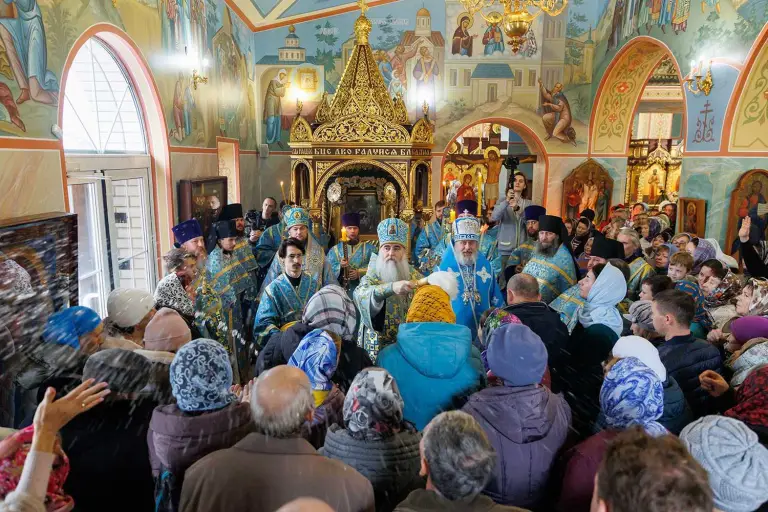 Божественная литургия в Жадовском Казанском мужском монастыре