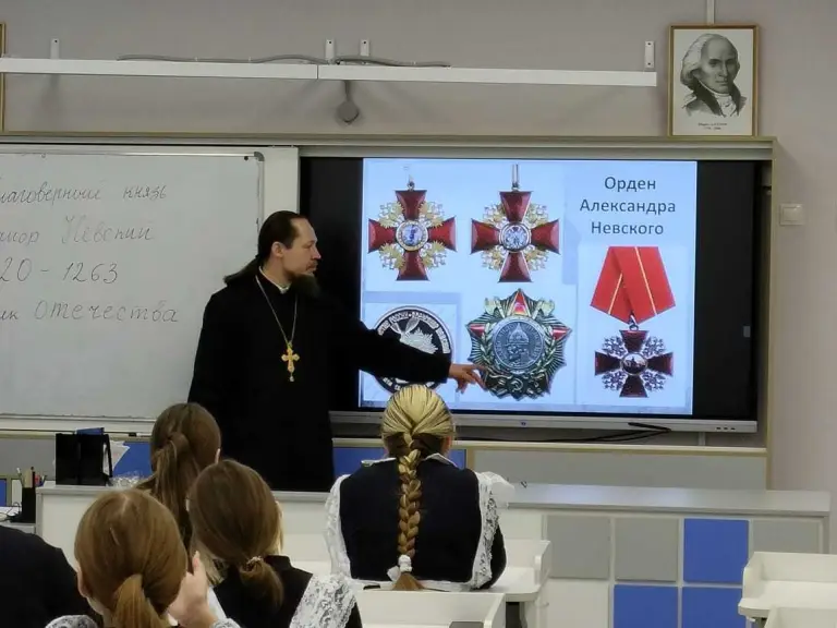 В школах Ульяновской области прошли уроки, посвященные Александру Невскому