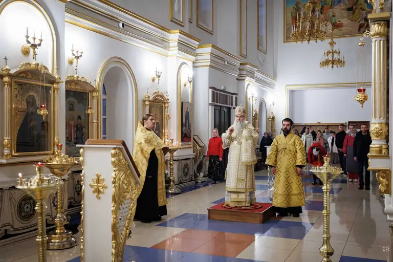 Полиелейное богослужение в Спасо-Вознесенском кафедральном соборе Ульяновска