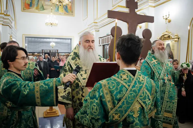 Всенощное бдение в Спасо-Вознесенском кафедральном соборе Ульяновска