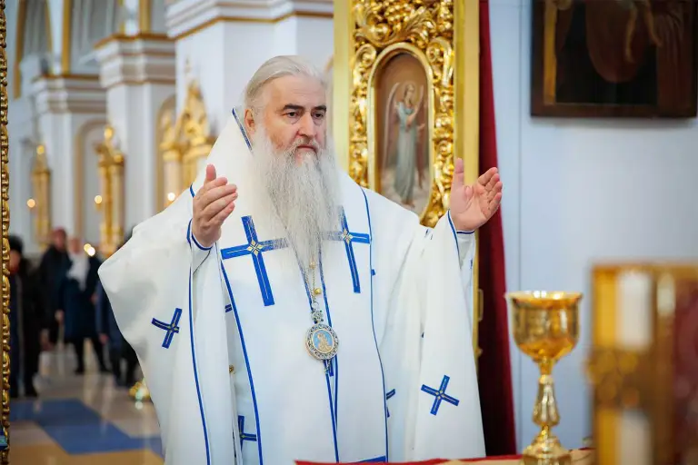 Божественная литургия в Спасо-Вознесенском кафедральном соборе Ульяновска