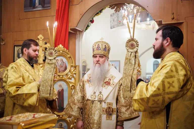 Всенощное бдение в храме во имя апостола Андрея Первозванного в Ульяновске