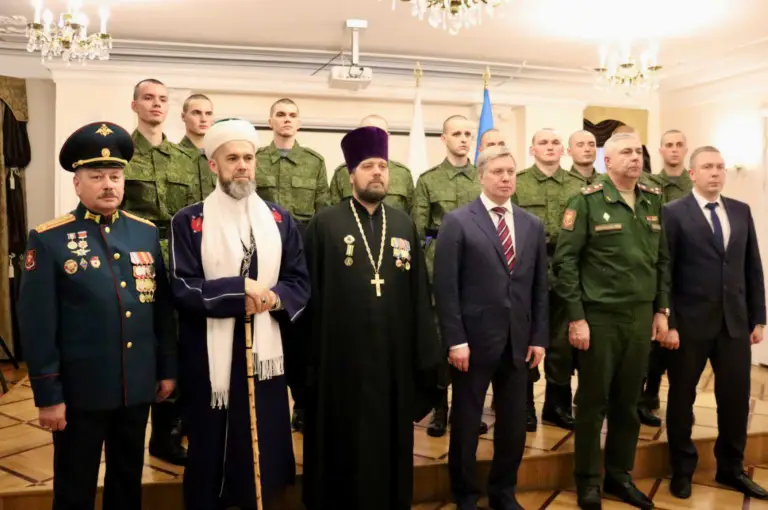 Состоялись торжественные проводы призывников на службу в Президентский полк ФСО России