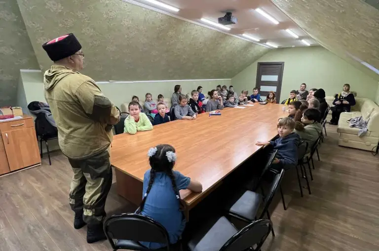 Воспитанникам воскресной школы рассказали о казачестве