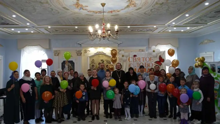 В воскресной школе при храме Святой Троицы села Троицкий Сунгур прошел праздник для мам