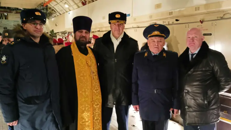 На аэродроме «Восточный» освящен самолет