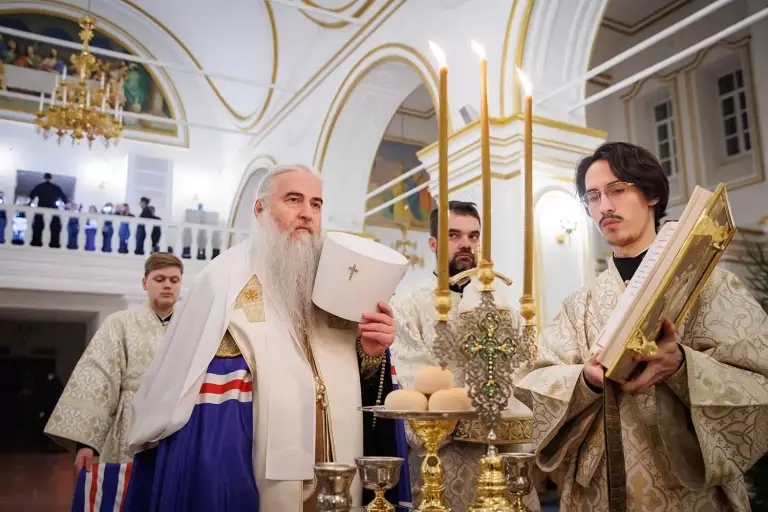 Всенощное бдение в Спасо-Вознесенском кафедральном соборе Ульяновска
