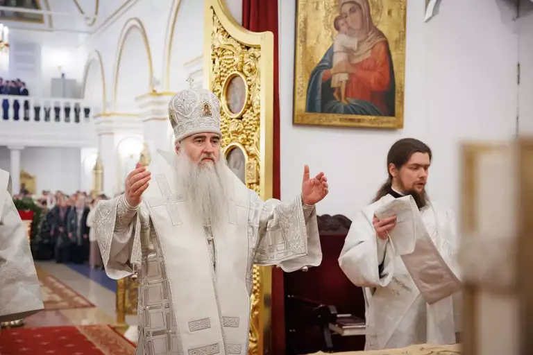 Рождественская заутреня и Божественная литургия в Спасо-Вознесенском кафедральном соборе Ульяновска