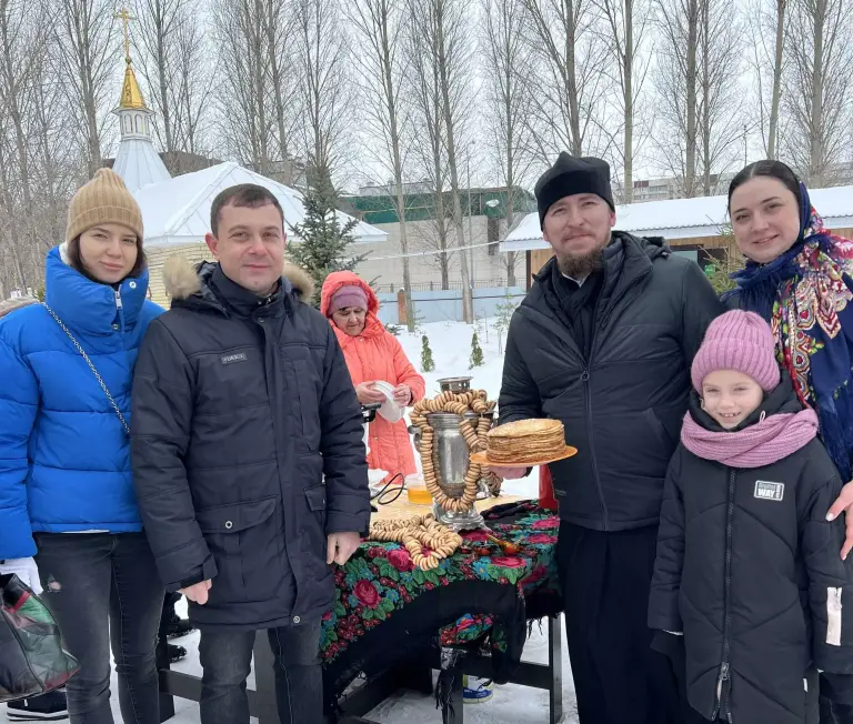 В Заволжском районе прошел детский зимний праздник