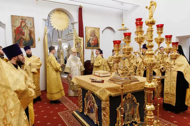 Всенощное бдение в Спасо-Вознесенском кафедральном соборе Ульяновска