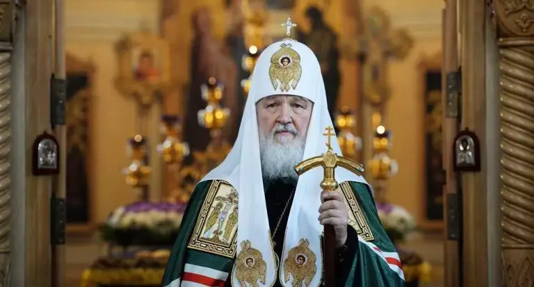 Митрополит Лонгин направил поздравление Святейшему Патриарху Кириллу с годовщиной интронизации