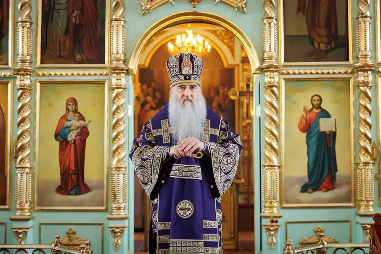 Божественная литургия в храме в честь иконы Божией Матери «Неопалимая Купина» Ульяновска