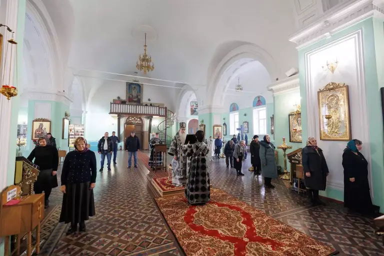 Литургия Преждеосвященных Даров в Воскресенско-Германовском храме Ульяновска