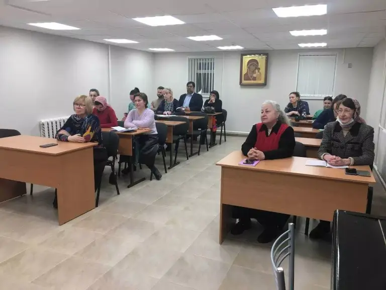 Катехизаторы встретились с руководителями епархиальных отделов