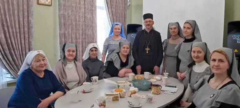 В центре «Исток» состоялась встреча с сестрами милосердия