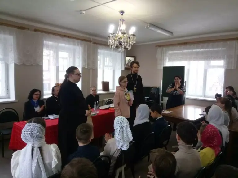 Научиться правильно славить Бога