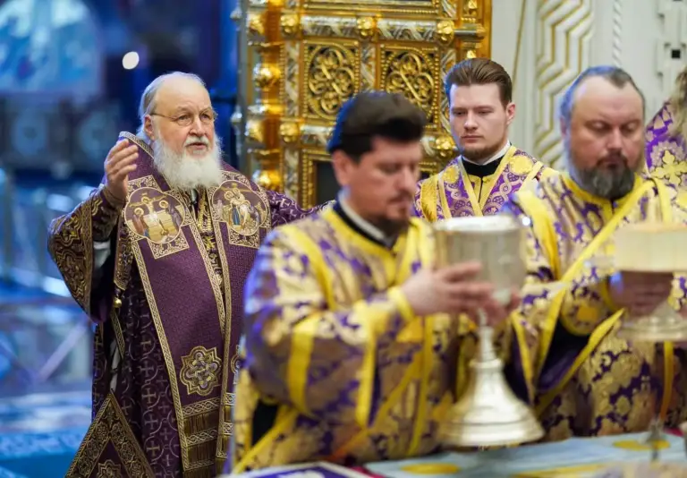 Проповедь Святейшего Патриарха Кирилла в Великий Четверток после Литургии в Храме Христа Спасителя