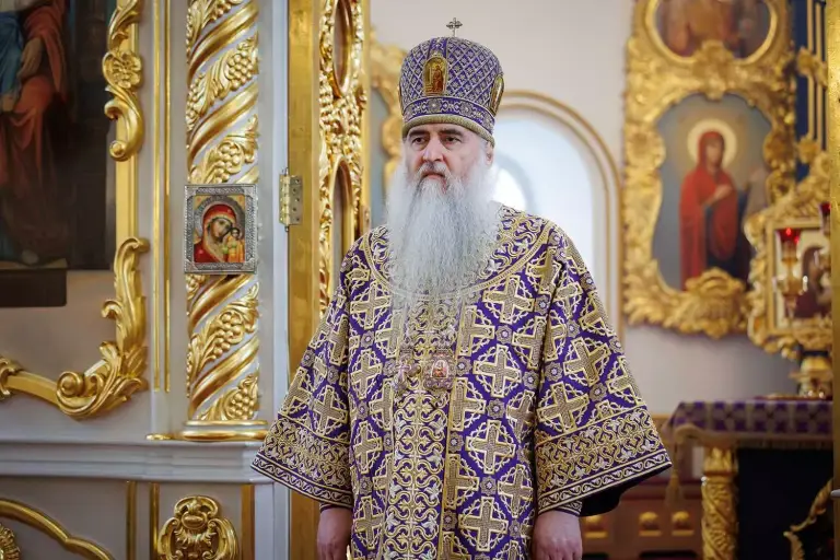 Божественная Литургия в Спасо-Вознесенском кафедральном соборе Ульяновска