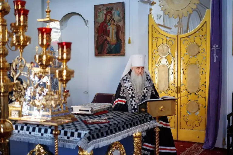 Уставное богослужение в Спасо-Вознесенском кафедральном соборе Ульяновска
