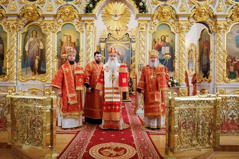 Божественная литургия в Спасо-Вознесенском кафедральном соборе г. Ульяновска