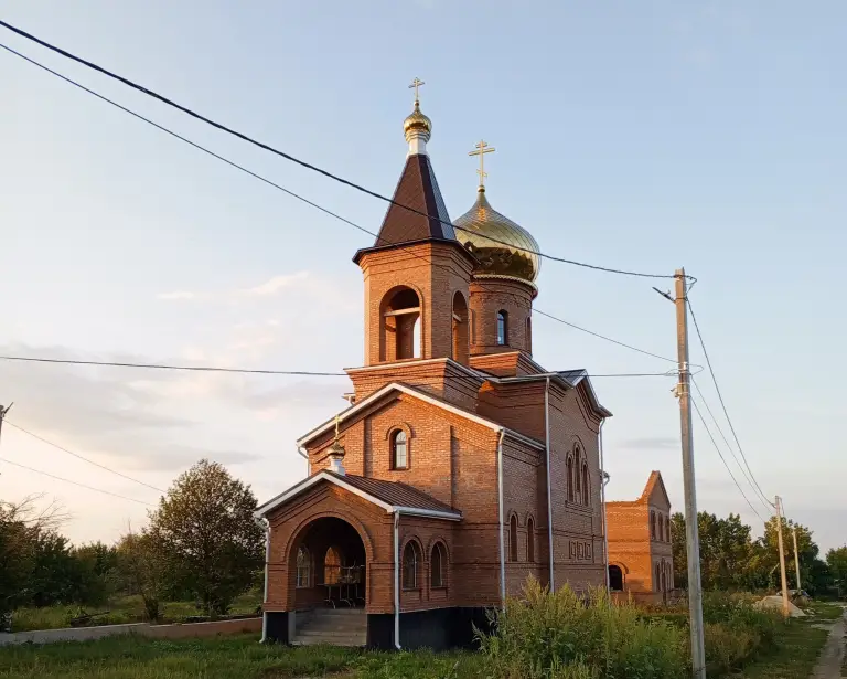 Храм в честь святой преподобномученицы Екатерины Симбирской с. Панская Слобода