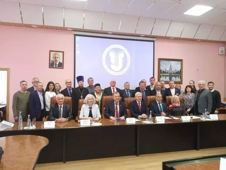 Благочинный принял участие в научно-практической конференции